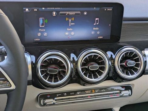 New 2026 Mercedes-Benz GLB 250 GLB 250 image 12