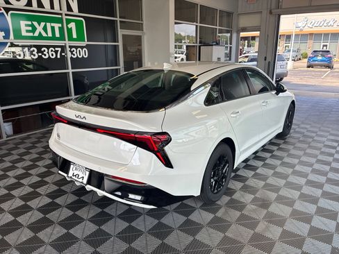 New 2026 Kia K5 LXS FWD image 6
