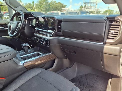 Used 2024 Chevrolet Silverado 1500 RST w/ True North Edition Plus AWD/4WD image 11