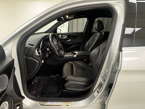 Used 2020 Mercedes-Benz GLC 350e GLC 350e image 10