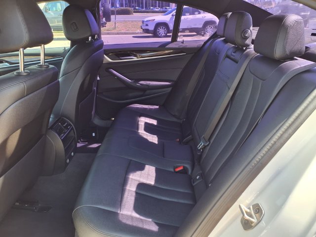 Used 2017 BMW 530i RWD image 12