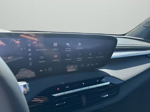 New 2026 Buick Enclave Preferred w/ LPO, Floor Liner Package image 33