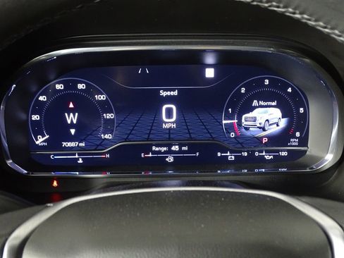 Used 2023 GMC Yukon SLE image 29