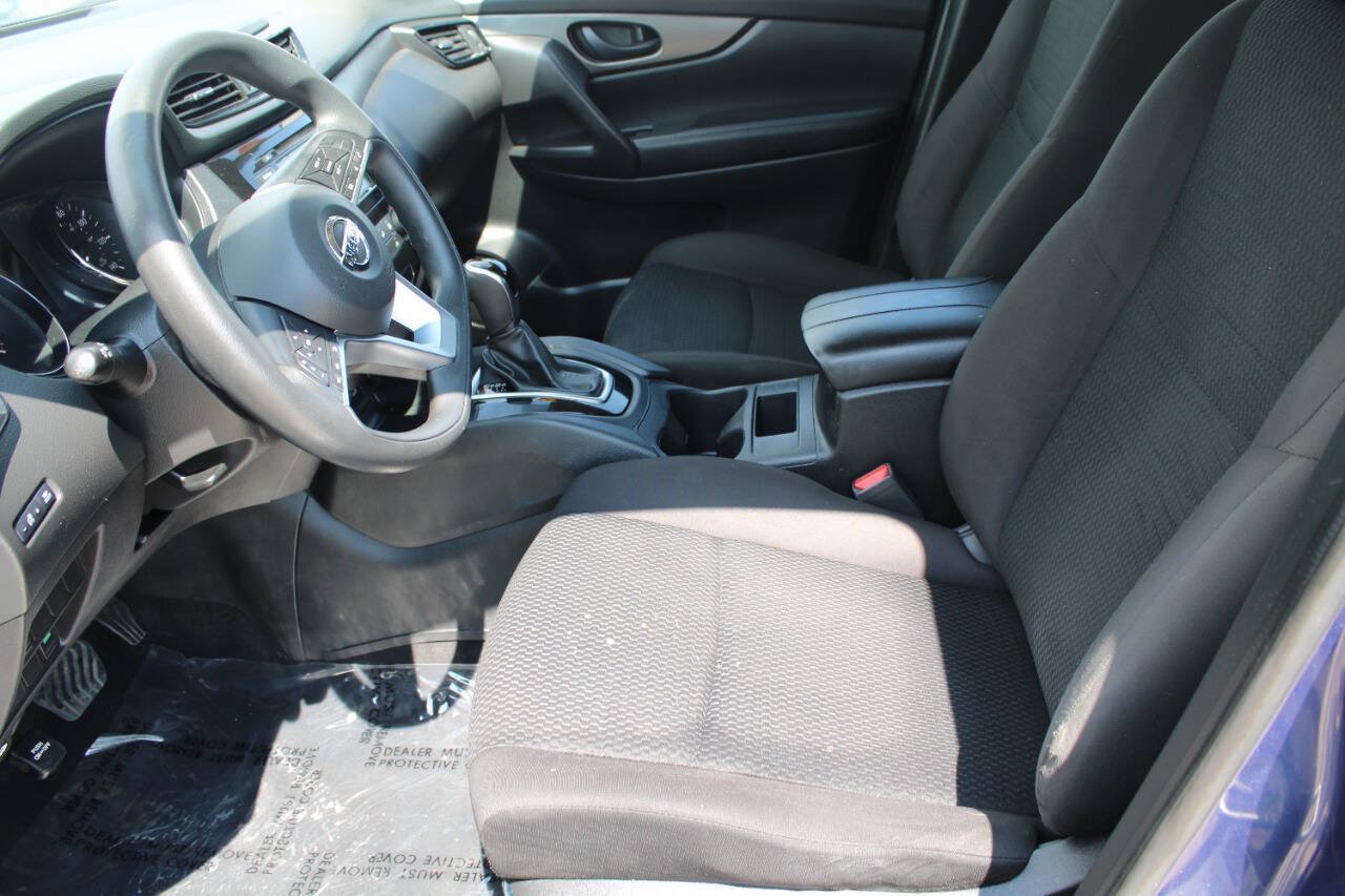 Used 2019 Nissan Rogue Sport S FWD image 12