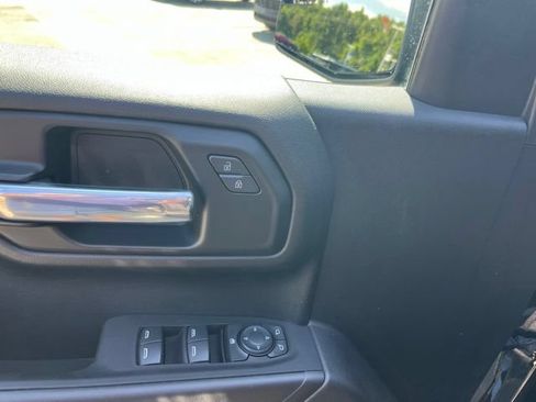 Used 2023 Chevrolet Silverado 1500 Custom RWD image 12