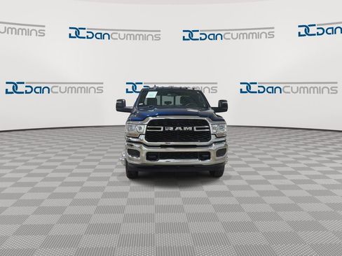 Used 2024 RAM 3500 Tradesman w/ Chrome Appearance Group AWD/4WD image 3