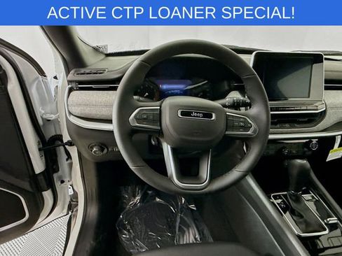 New 2026 Jeep Compass Latitude image 11