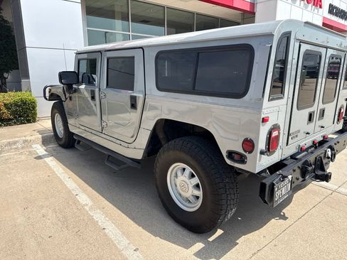 Used 2001 HUMMER H1 4-Door Wagon AWD/4WD image 4
