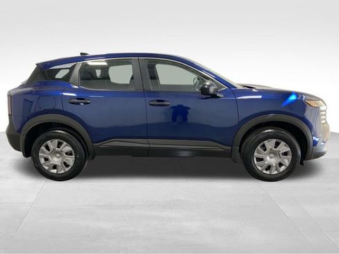 New 2026 Nissan Kicks S image 2