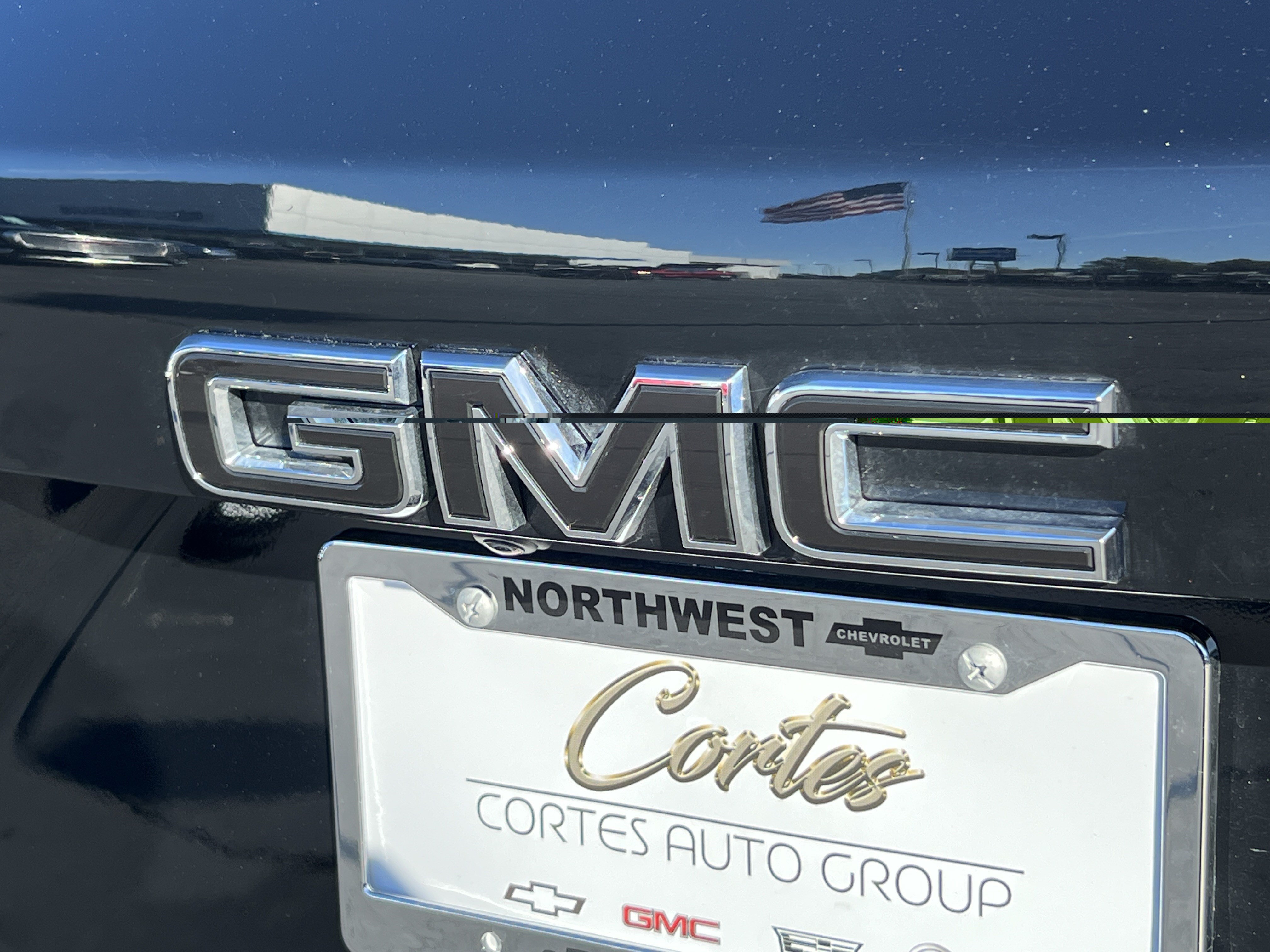 Used 2026 GMC Terrain Elevation w/ Black Edition AWD/4WD image 8