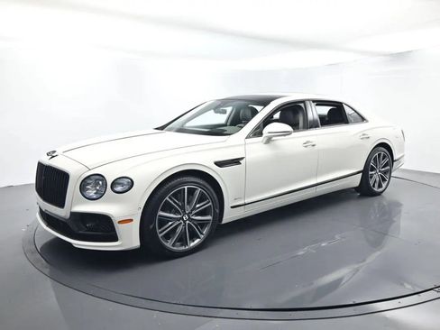 Certified 2022 Bentley Flying Spur Plug-In Hybrid AWD/4WD image 1
