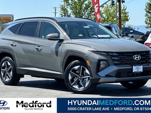 New 2026 Hyundai Tucson SEL AWD/4WD image 1