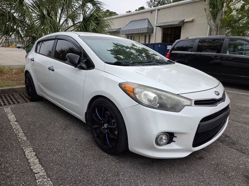 Used 2016 Kia Forte SX image 3