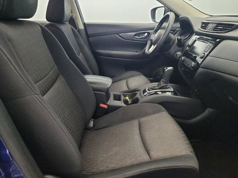 Used 2018 Nissan Rogue S image 21
