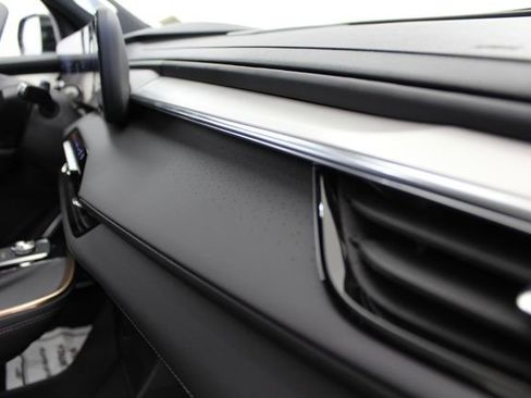 New 2026 Buick Enclave Avenir w/ Super Cruise Package image 36