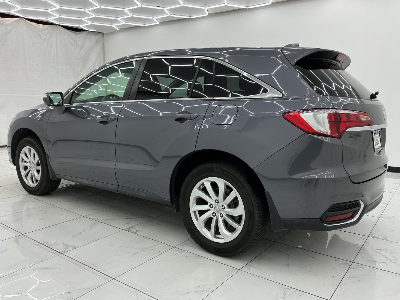 Used 2017 Acura RDX w/ Technology Package FWD image 12