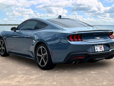 Used 2024 Ford Mustang Premium RWD image 5