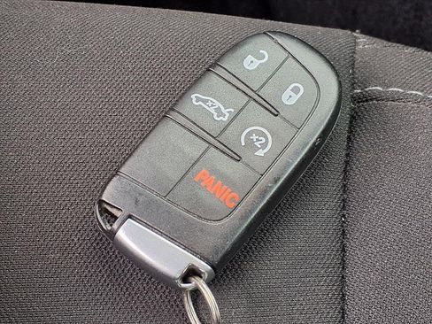 Used 2021 Dodge Challenger R/T Scat Pack w/ Shaker Package image 13