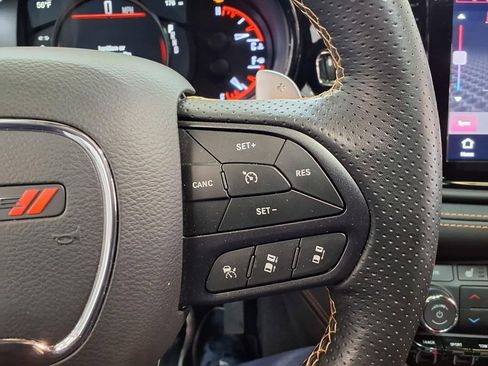 Used 2025 Dodge Durango R/T AWD/4WD image 13