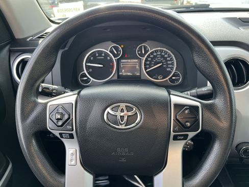 Used 2017 Toyota Tundra SR5 image 16