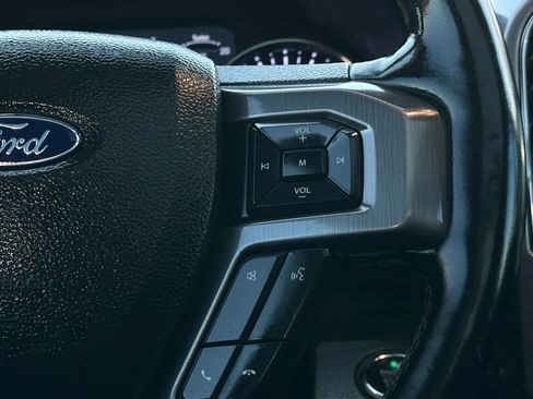 Used 2019 Ford Expedition Platinum image 35