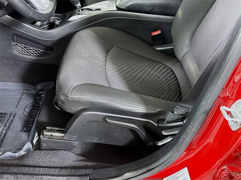 Used 2016 Dodge Journey SXT image 21