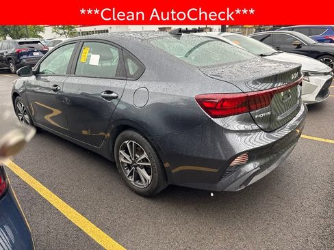 Used 2024 Kia Forte LXS w/ LXS Technology Package FWD image 4