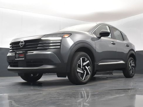 New 2026 Nissan Kicks SV w/ Illumination Package image 37