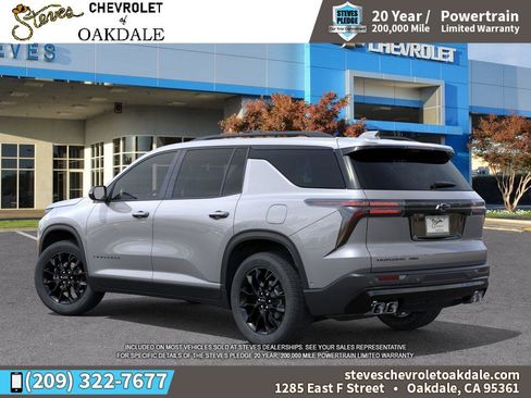 New 2026 Chevrolet Traverse LT w/ Midnight/Sport Edition AWD/4WD image 3