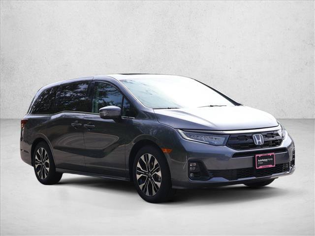New 2026 Honda Odyssey Elite image 3