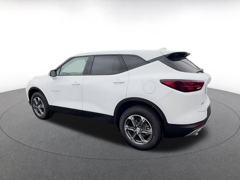 Used 2025 Chevrolet Blazer LT image 10