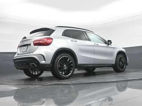 Used 2019 Mercedes-Benz GLA 250 4MATIC image 63