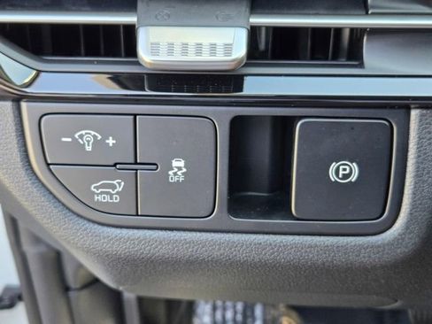 New 2026 Kia Sportage EX image 18