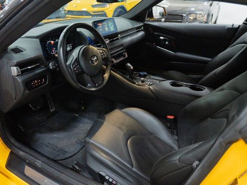 Used 2020 Toyota Supra Premium w/ Driver Assist Package image 18