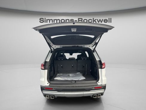 New 2026 GMC Acadia Elevation w/ Elevation Premium Package image 8