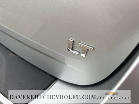 Used 2017 Chevrolet Equinox LT image 33