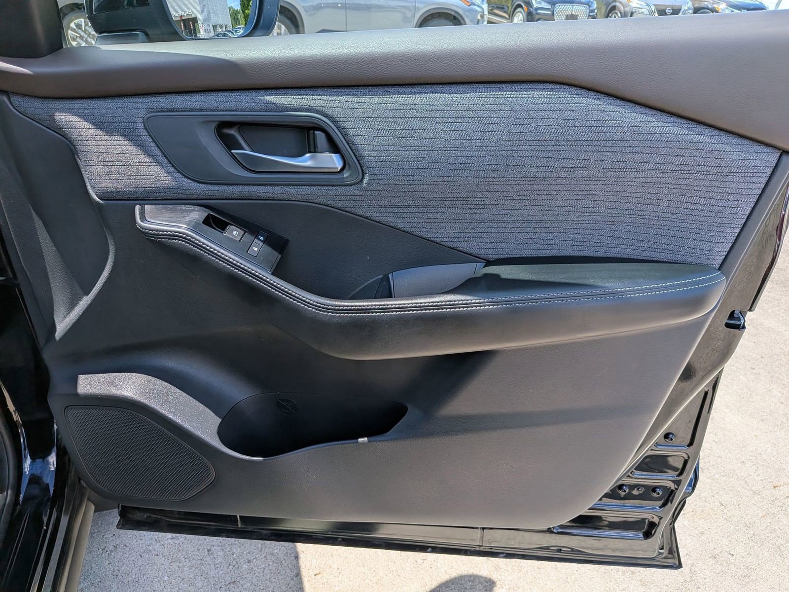 Certified 2021 Nissan Rogue SV AWD/4WD image 38