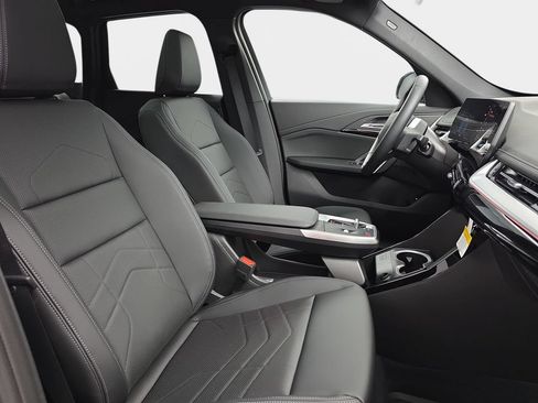 New 2026 BMW X1 xDrive28i w/ Convenience Package AWD/4WD image 9