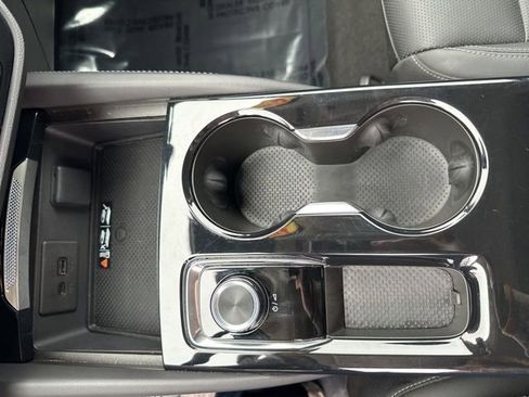 Used 2025 Buick Envision Preferred image 29