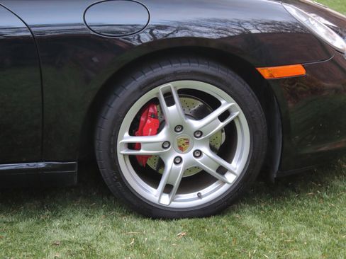 Used 2005 Porsche Boxster S image 11