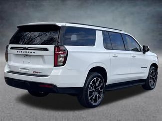 Used 2021 Chevrolet Suburban RST video 3