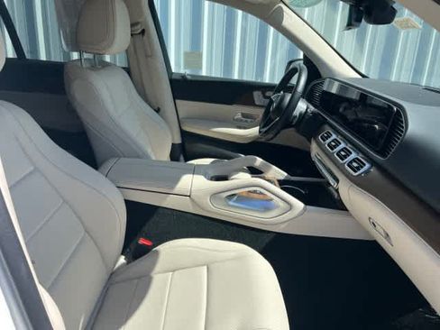 Certified 2025 Mercedes-Benz GLE 450e 4MATIC image 20