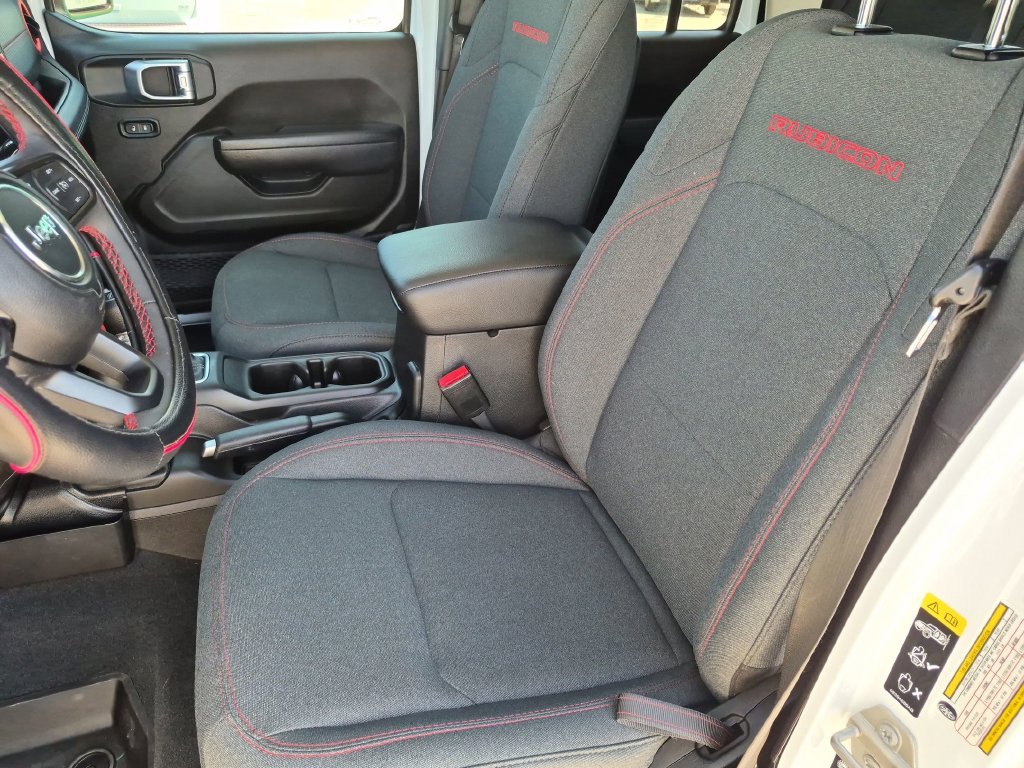 Used 2024 Jeep Gladiator Rubicon w/ Convenience Group AWD/4WD image 16
