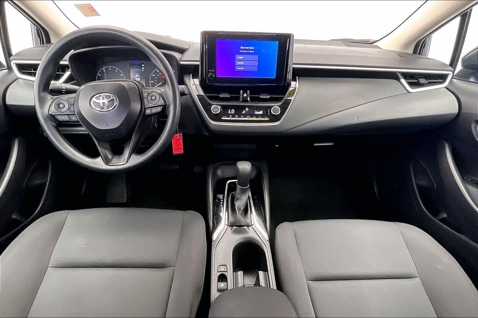 Used 2025 Toyota Corolla LE FWD image 15