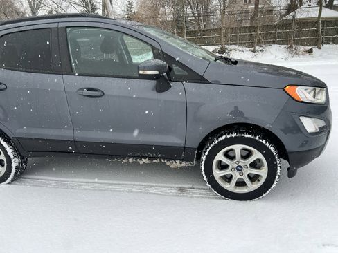 Used 2022 Ford EcoSport SE w/ SE Convenience Package image 12