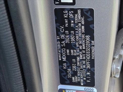 Used 2025 Kia K4 FWD image 24