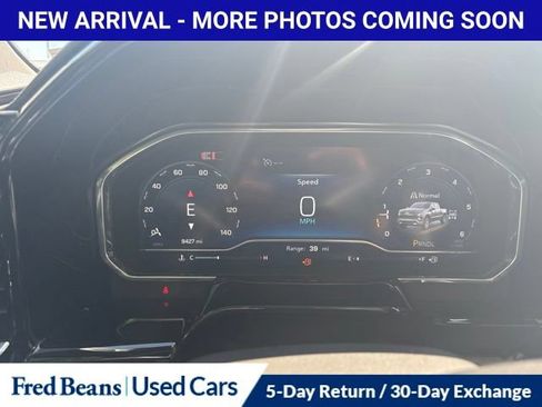 Used 2025 Chevrolet Silverado 1500 LT w/ Convenience Package II AWD/4WD image 12