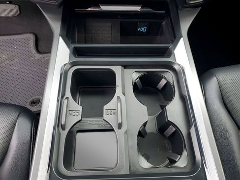 Used 2024 Ford F350 Lariat image 40