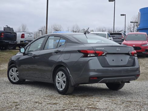 Used 2025 Nissan Versa S w/ Trunk Package image 11