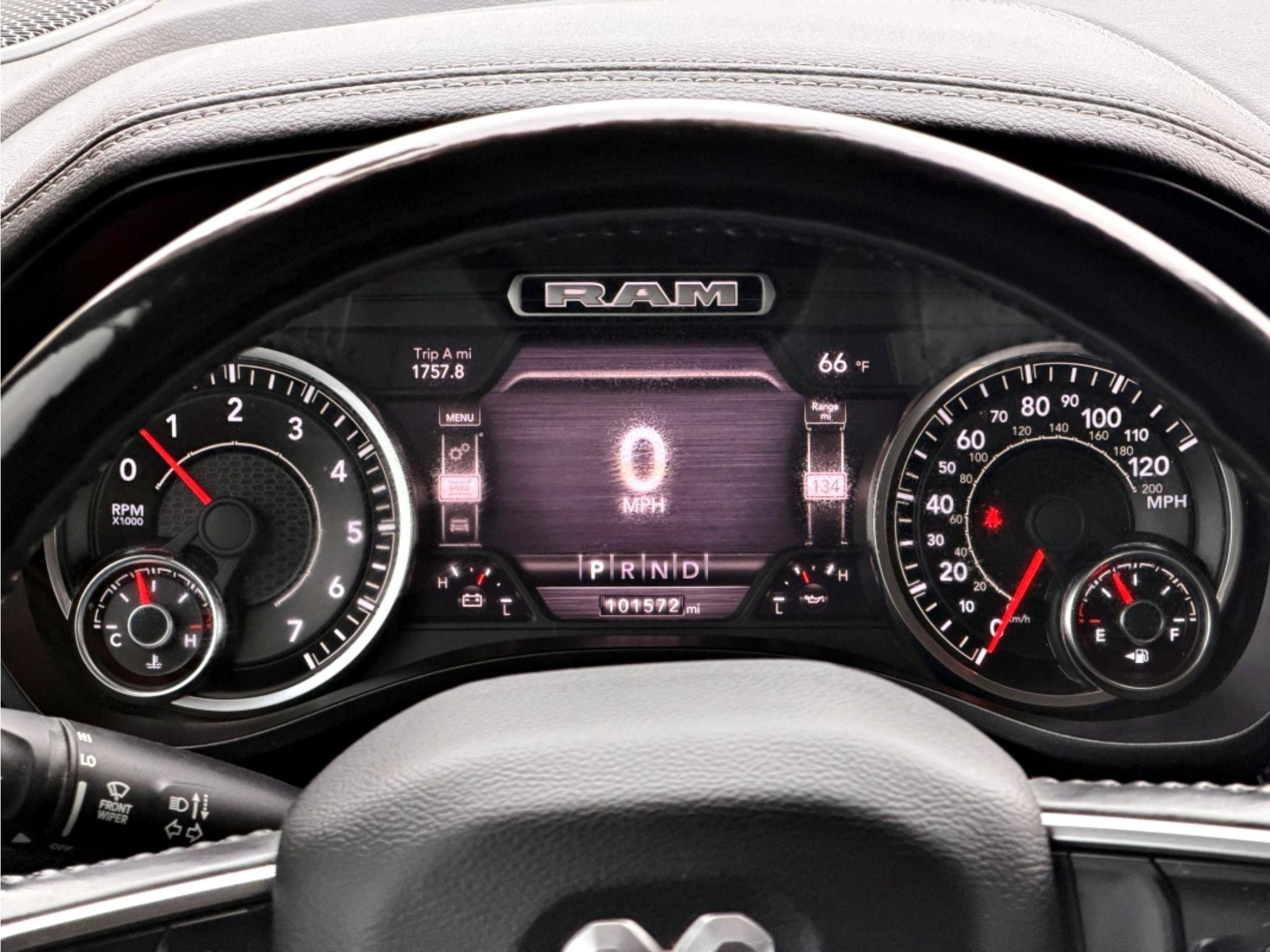 Used 2020 RAM 1500 Laramie AWD/4WD image 7
